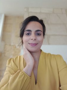 Hind YASSIF_Copywriter_Formatrice-savoir-knowledge.com